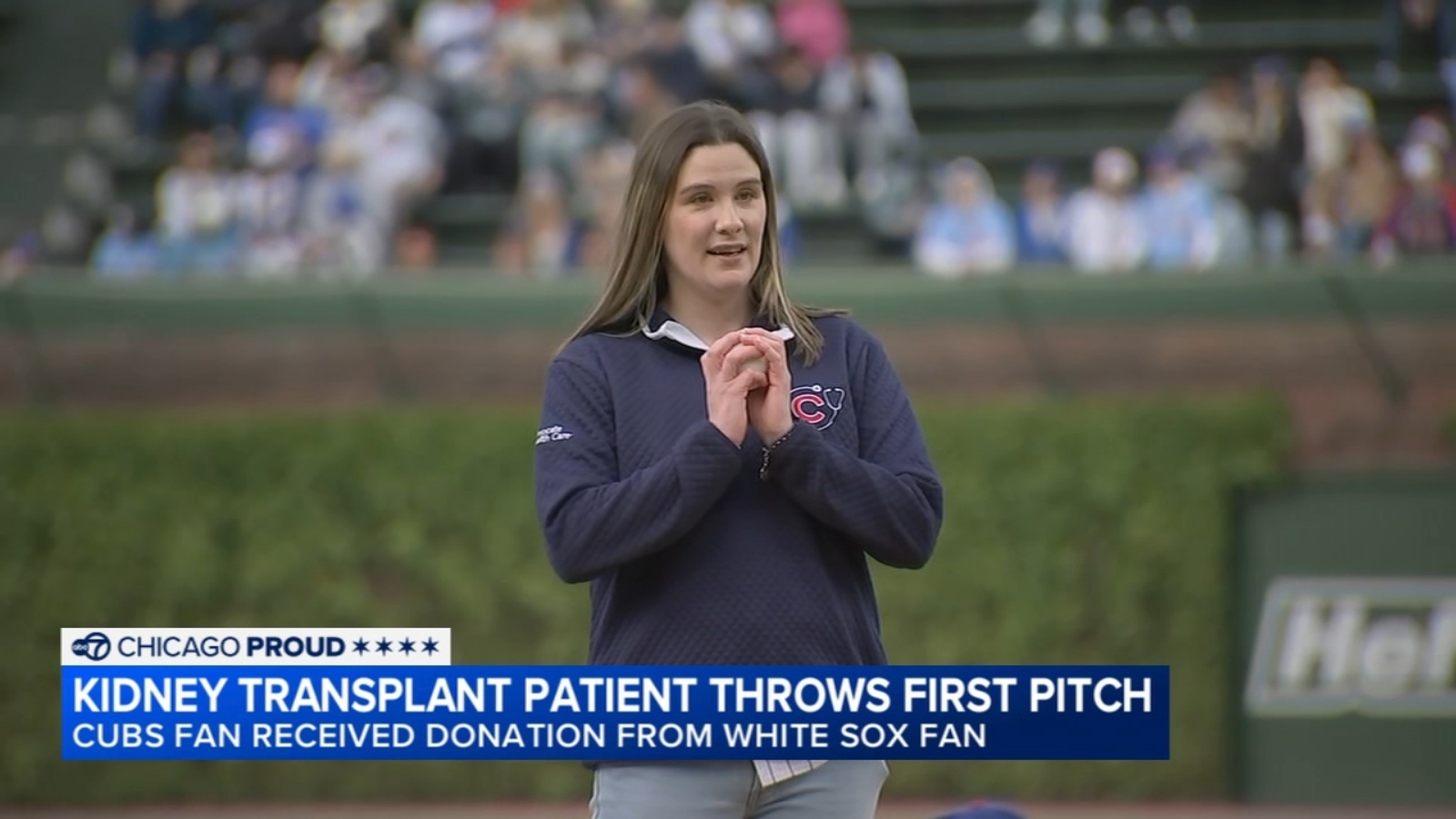 Chicago Cubs fan who got kidney from White Sox fan after viral sign throws out first pitch at Wrigley Field