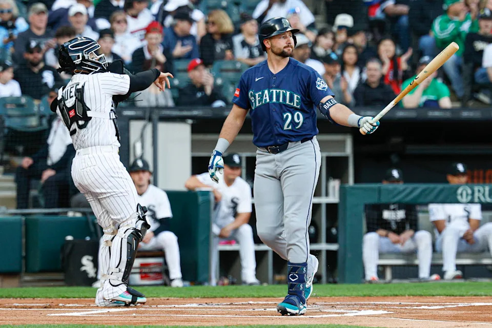 Seattle Mariners catcher Cal Raleigh (29) reacts after striking out during a game against the Chicago White Sox on Saturday at Guaranteed Rate Field in Chicago. |&nbsp;Kamil Krzaczynski/Imagn Images.