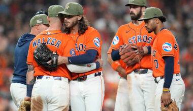 Astros' Spencer Arrighetti has a no-hit bid broken up with 1 out in the 8th vs. Rangers