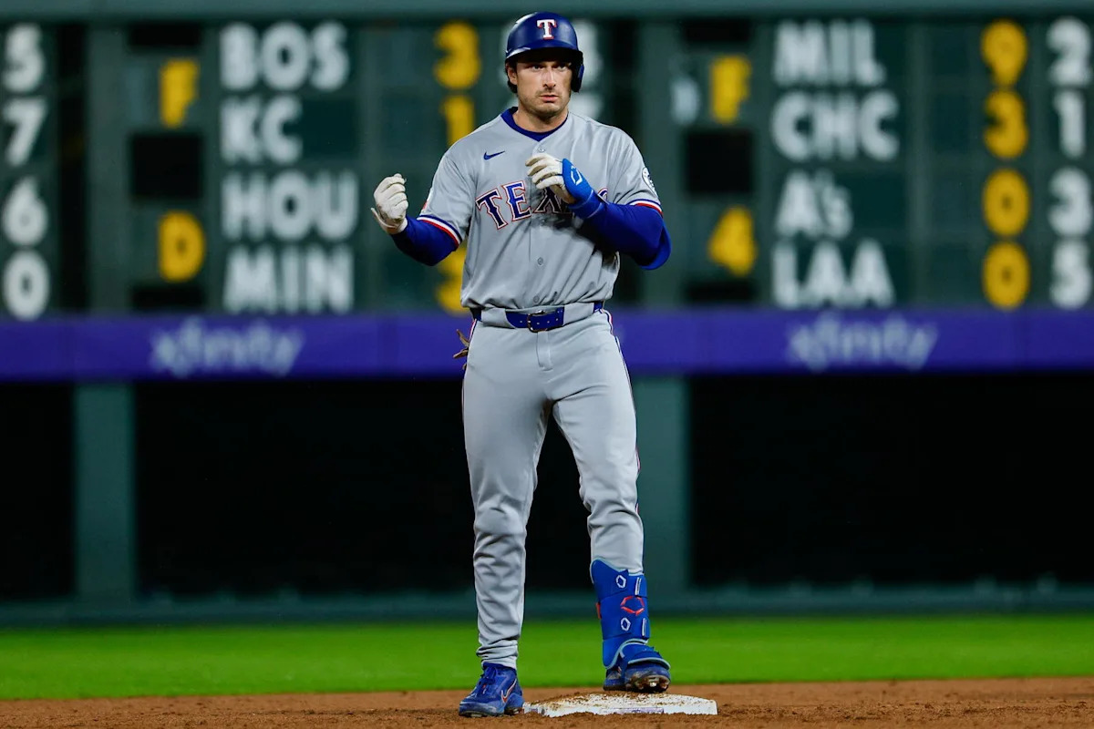 Rangers Look to Bounce Back Against Rockies