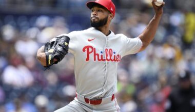 Sánchez makes history in pitching Phillies to sweep of Padres |