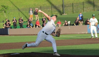 Baseball: Belardo's heroics and Closurdo's walk-off propel South Oldham to the region finals | Sports