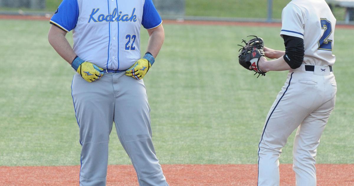 Max Sanford's slam sends Kodiak to Division II state tournament | Local Sports