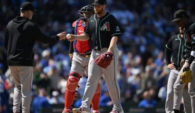Fans grow restless as the Diamondbacks’ pitching struggles go on
