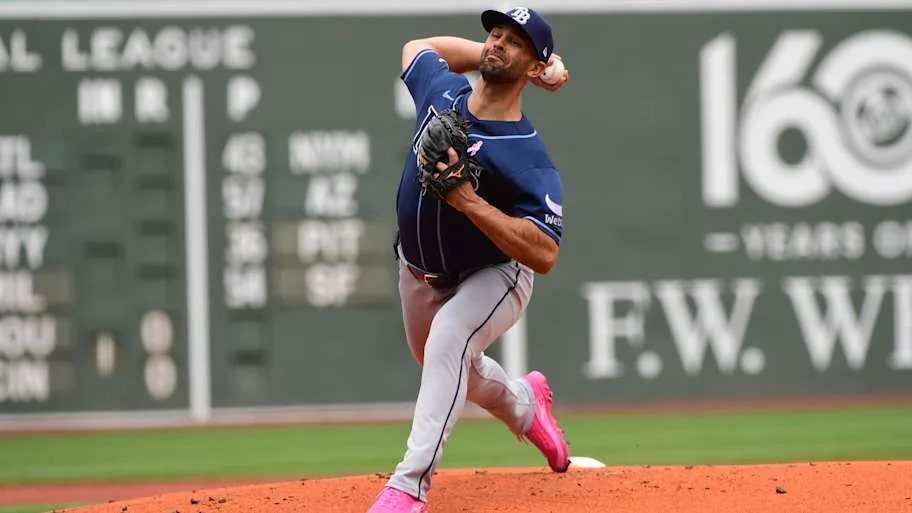 Tampa Bay Rays pitcher Nick Martinez (28) pitches during the first inning against the Boston Red Sox.