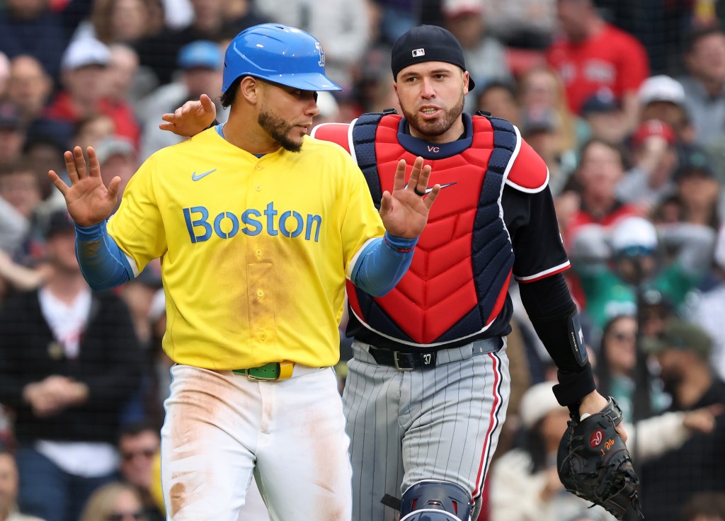 Red Sox 8-16 at Fenway Park this season after sloppy Saturday loss to Twins