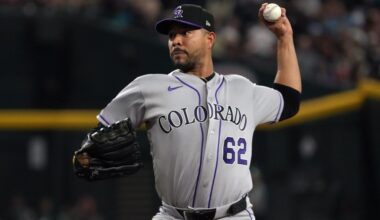Jose Quintana injures elbow, Rockies rotation take another hit
