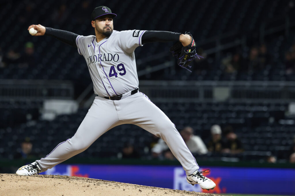 Padres Interested In Antonio Senzatela