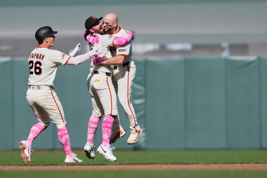 Beginning with Dodgers, SF Giants gear up for greuling stretch on road
