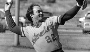 Charlie Moore Passes Away - MLB Trade Rumors