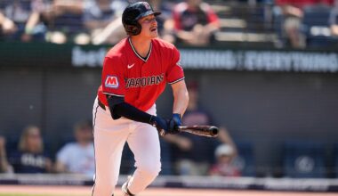 Manzardo hits two of Guardians' six homers