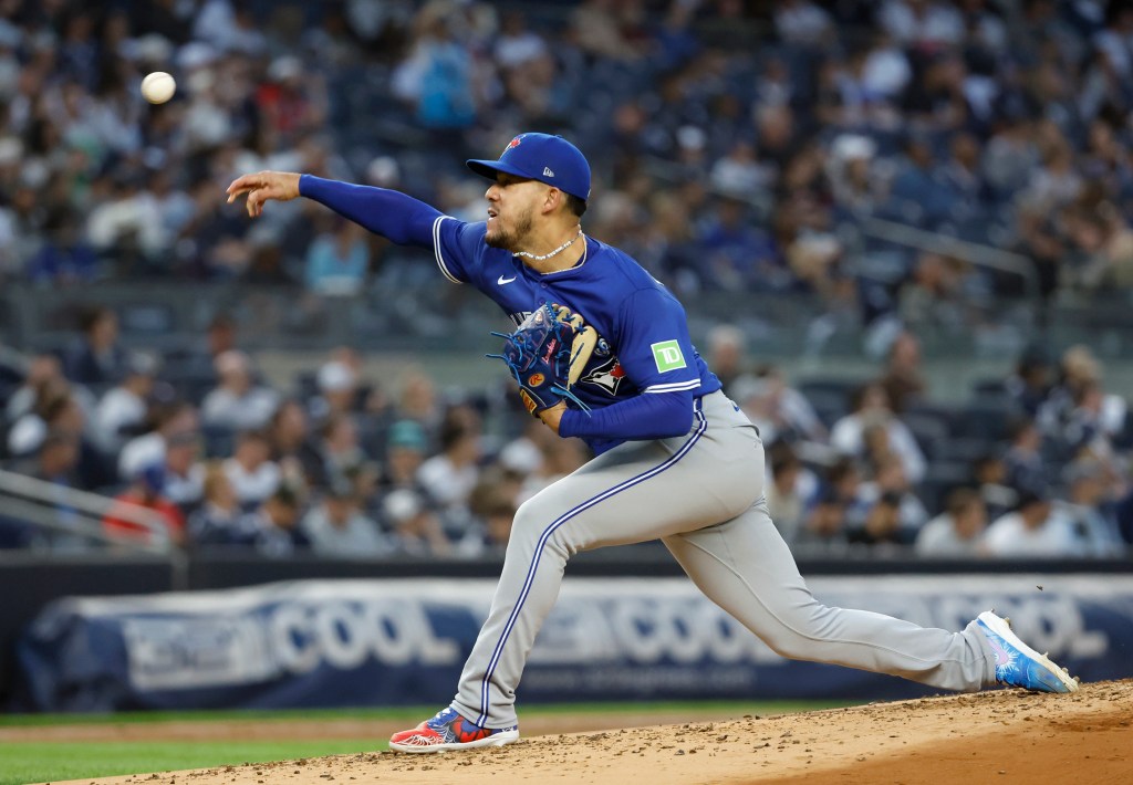 Toronto Blue Jays pitcher José Berríos throws a pitch during the second inning against the New York Yankees at Yankee Stadium in the Bronx, New York, USA, Friday, March 25, 2025. 