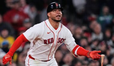 Boston Red Sox first baseman Willson Contreras leaves game with bruised hand after getting hit by pitch