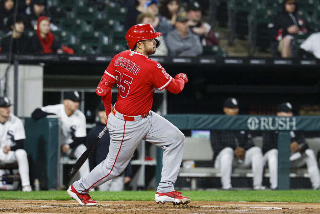 AL West Notes: D'Arnaud, Smith, Clarke