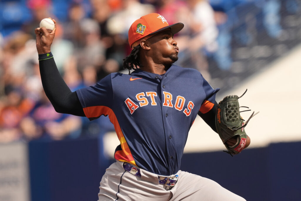 Astros To Select Alimber Santa