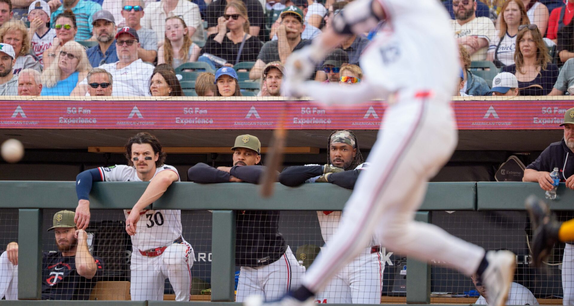 Brewers 3, Twins 2: Close Calls Sink Twins in Border Battle - Twins