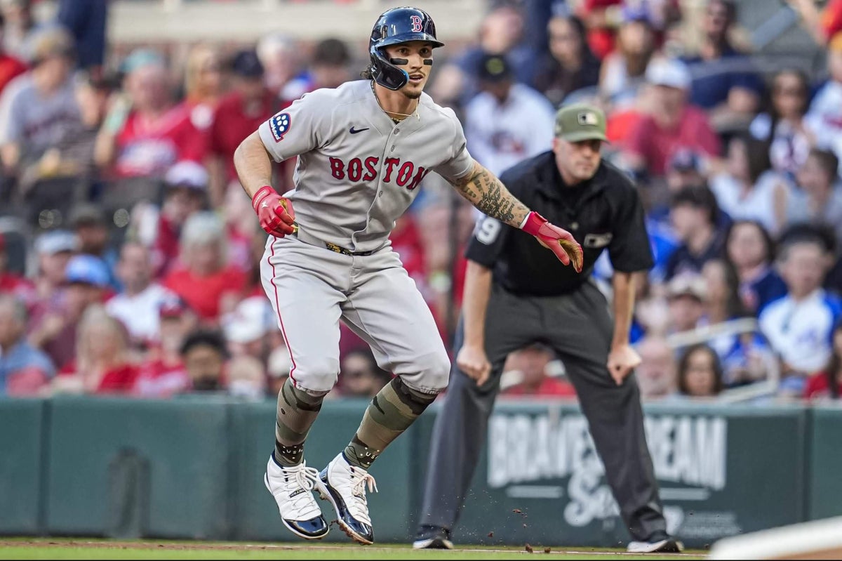 Red Sox run into outs on basepaths, waste opportunities against MLB’s top team