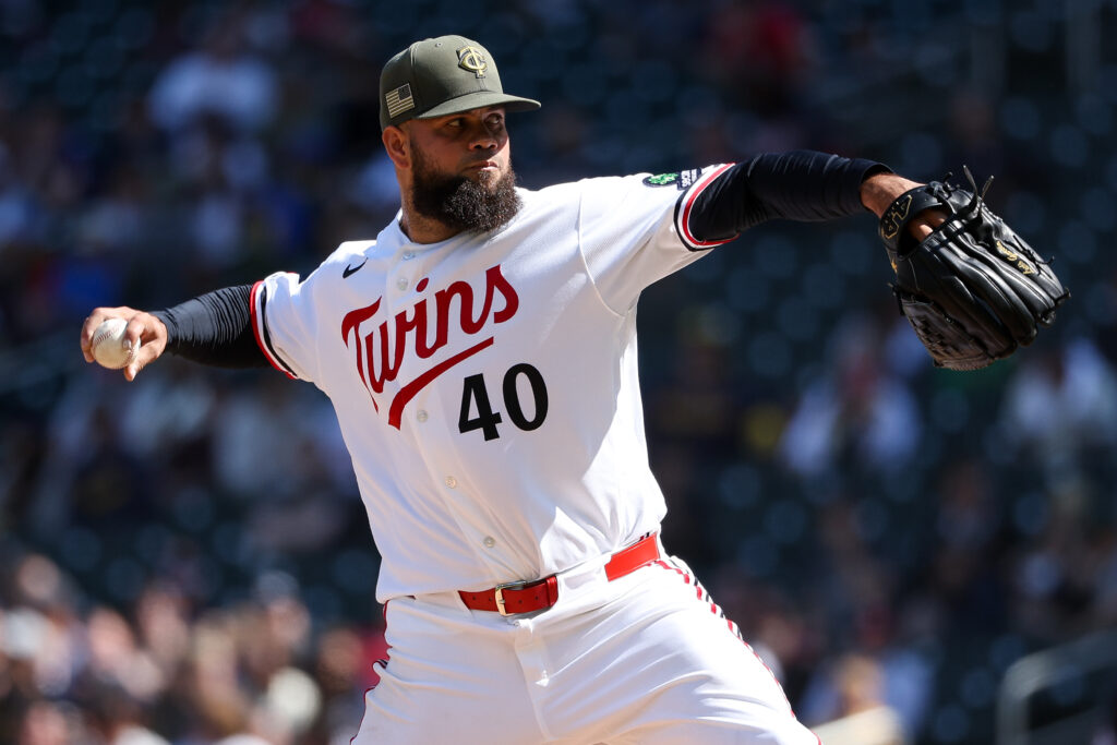 Luis García Elects Free Agency