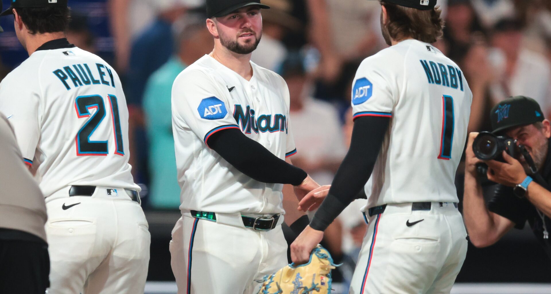 Led by Meyer and Hicks, Marlins clinch series win over Mets - Marlins
