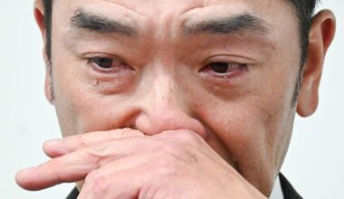 Yomiuri Giants manager resigns after alleged assault of teen daughter