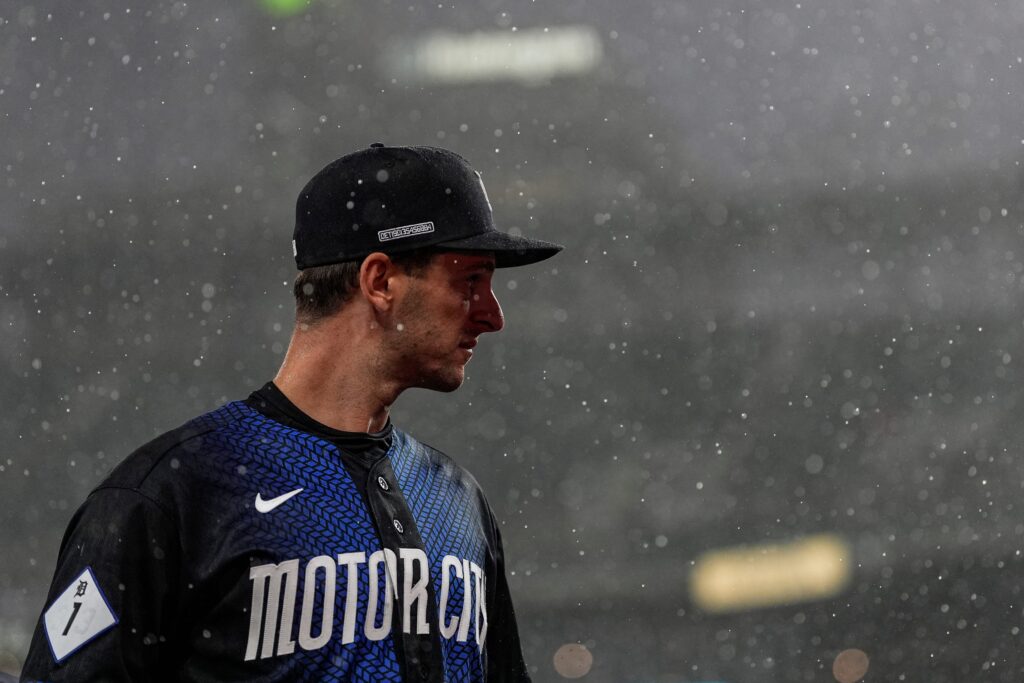 Tigers Outright Yoniel Curet, Zack Short