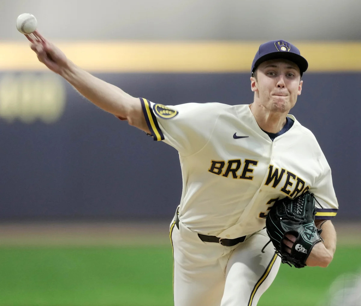 Game Thread #46: Milwaukee Brewers (27-18) @ Chicago Cubs (29-19)