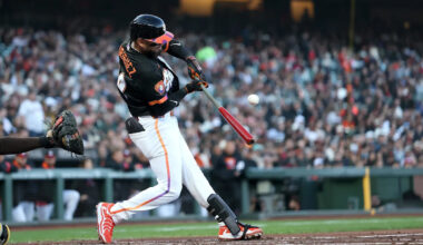 Padres slug their way to 10-5 win over SF Giants