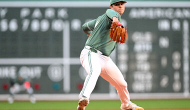 Jake Bennett strong in MLB debut, Jarren Duran's 3-run blast lifts Red Sox over Astros