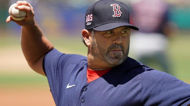 Red Sox’s update on Jason Varitek suggest ex-fan favorite has no future in Boston