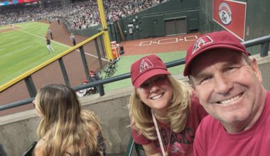 Glendale couple catches home run balls at back-to-back Diamondbacks-Giants games