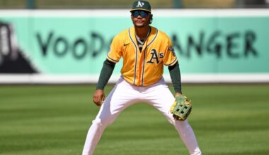 Elephant Rumblings: Leo De Vries Getting Third Base Reps