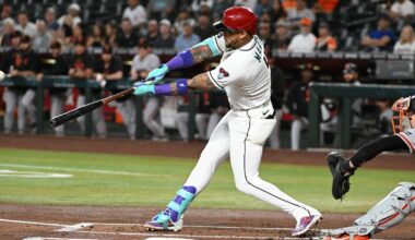 Diamondbacks 6, Giants 3: Giant Brooms for Sweeps