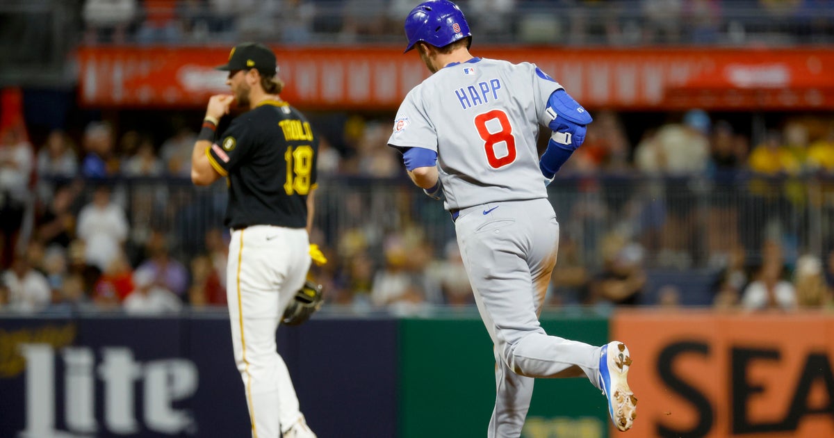 Ian Happ homers again as the Cubs sink Paul Skenes and the Pirates