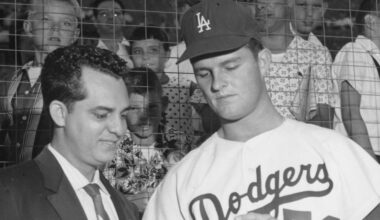 René Cárdenas, longtime Dodgers Spanish-language announcer, dies at 96