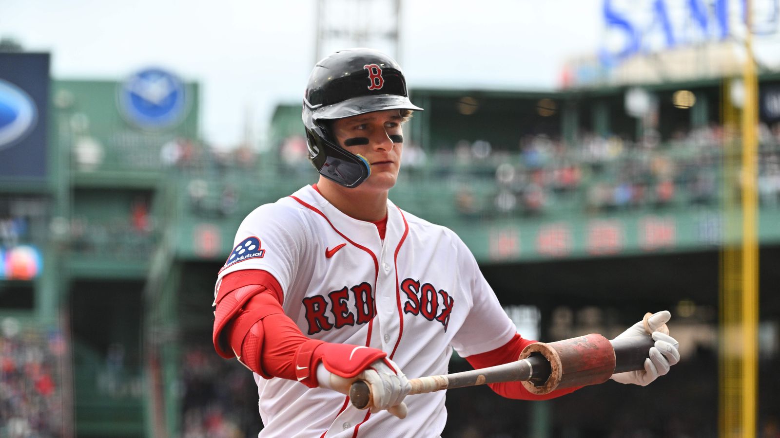 Red Sox fall 3-1 in extras to Astros, lose Ranger Suárez to hamstring injury
