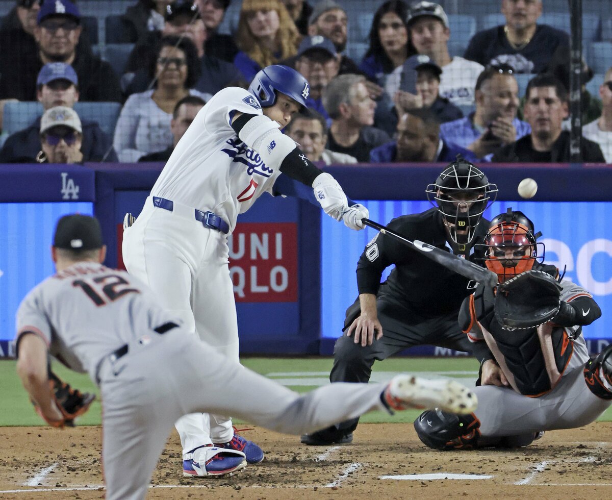 Baseball: Ohtani homers at last, Yamamoto picks up loss as Dodgers beaten