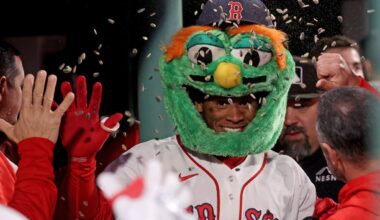 Red Sox homer twice, get gem from Sonny Gray to beat Phillies