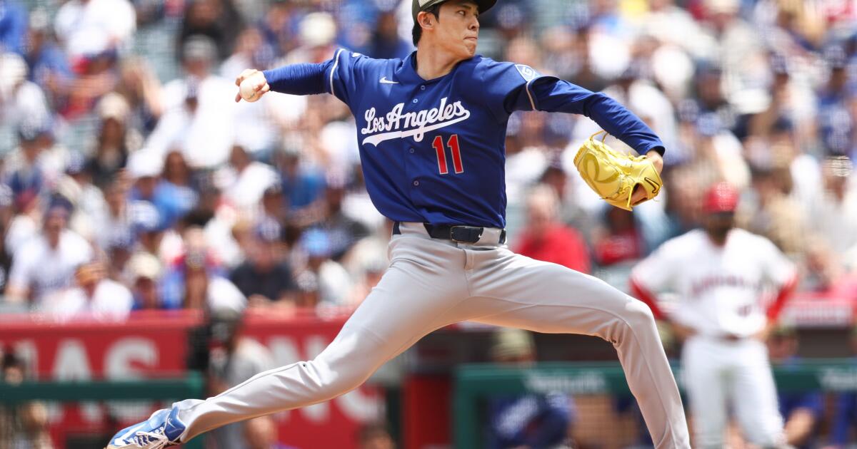Roki Sasaki, offense dominate as Dodgers rout Angels again