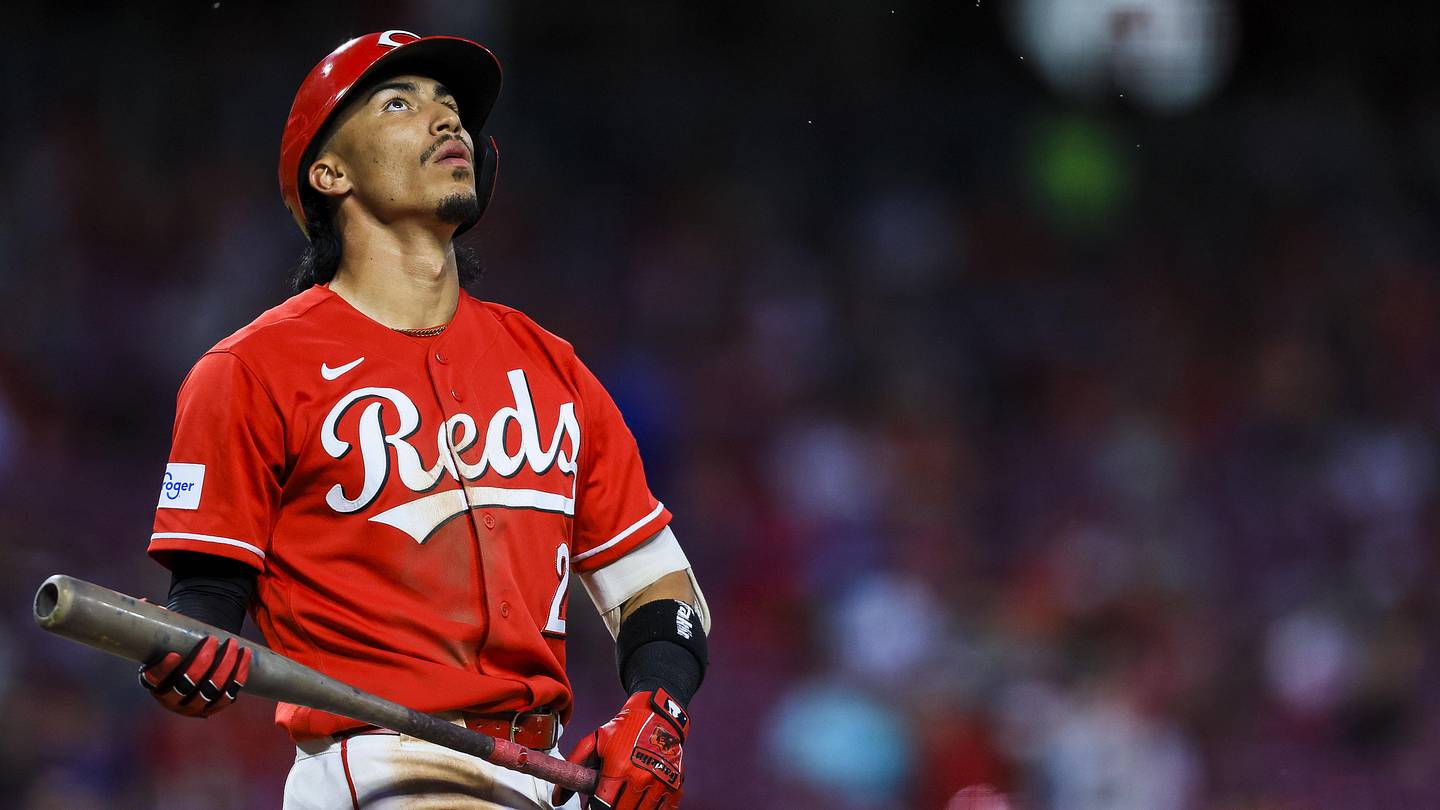 Edwin Arroyo Is Giving the Reds Something to Think About at Second Base