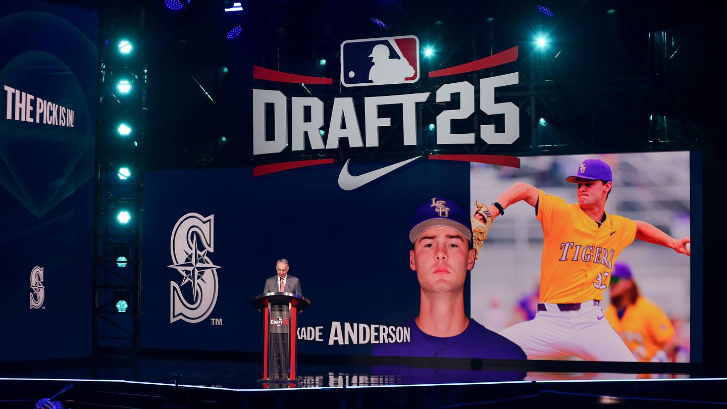 Jul 13, 2025; Atlanta, GA, USA; Kade Anderson is drafted by the Seattle Mariners with the third pick during the first round of the MLB Draft at The Coca-Cola Roxy. Mandatory Credit: Brett Davis-Imagn Images