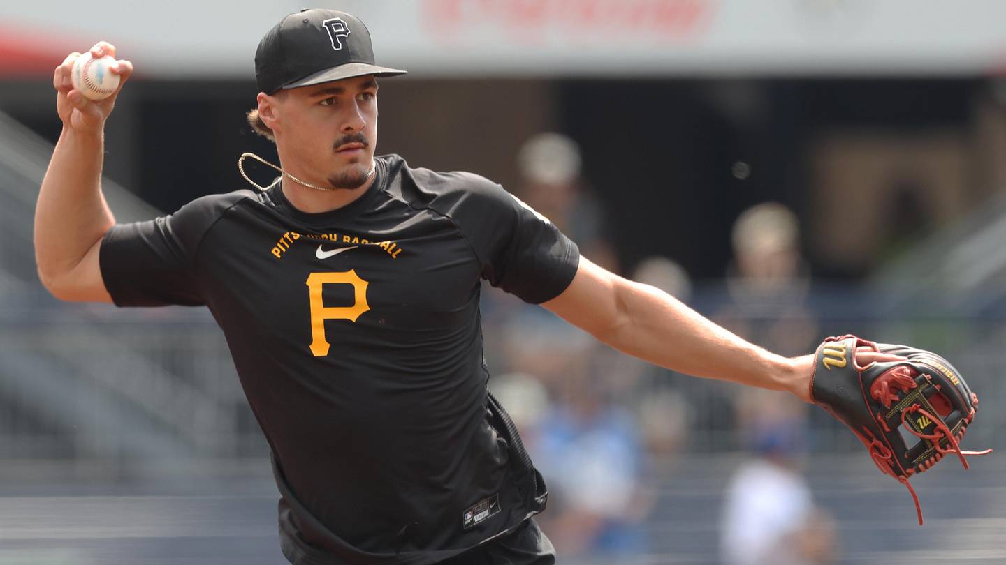 Jun 25, 2026; Pittsburgh, Pennsylvania, USA;  Pittsburgh Pirates shortstop Konnor Griffin (6) warms up before the game against the Seattle Mariners at PNC Park. Mandatory Credit: Charles LeClaire-Imagn Images