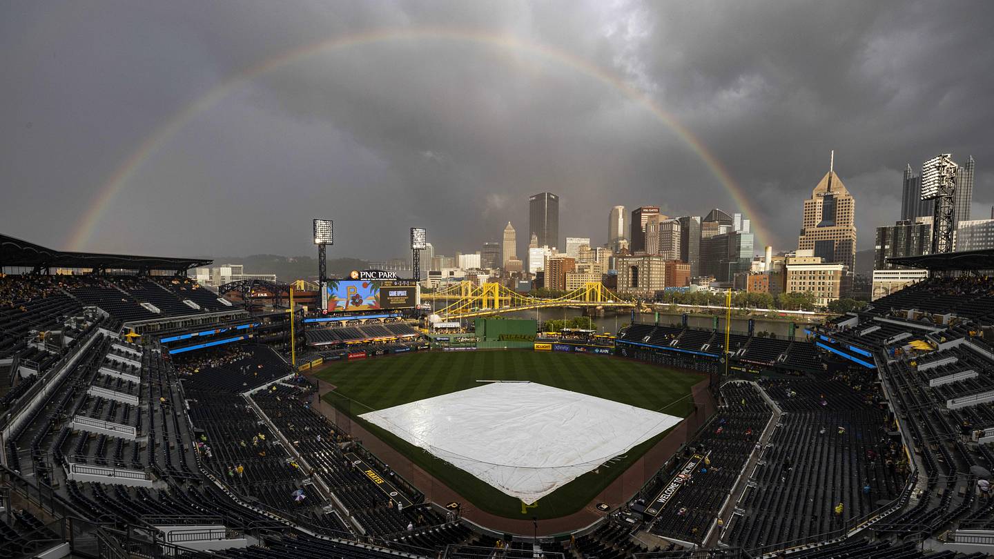 Cincinnati Reds vs Pittsburgh Pirates Game Delayed on Saturday