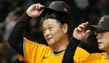 Baseball: Giants seek to come together under caretaker after Abe departure