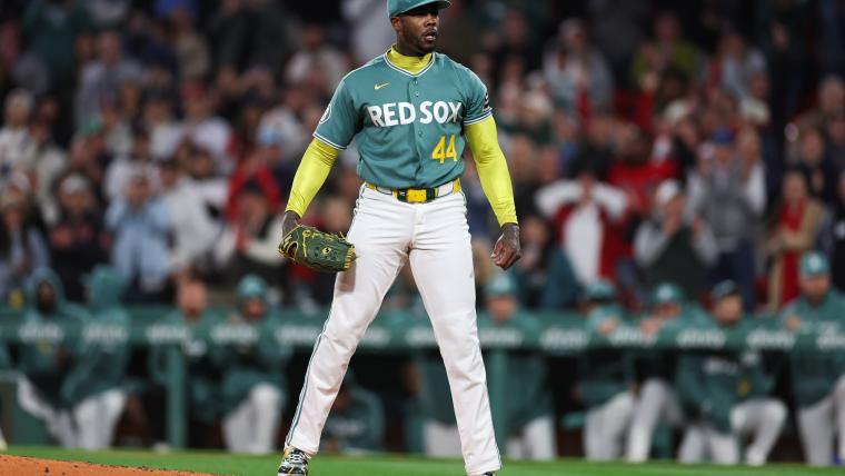 Mariners-Red Sox trade idea sends All-Star closer to Seattle for postseason run
