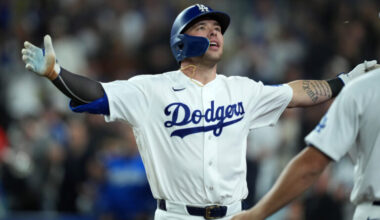 Dodgers Put Ward, Rushing Back in vs. Diamondbacks