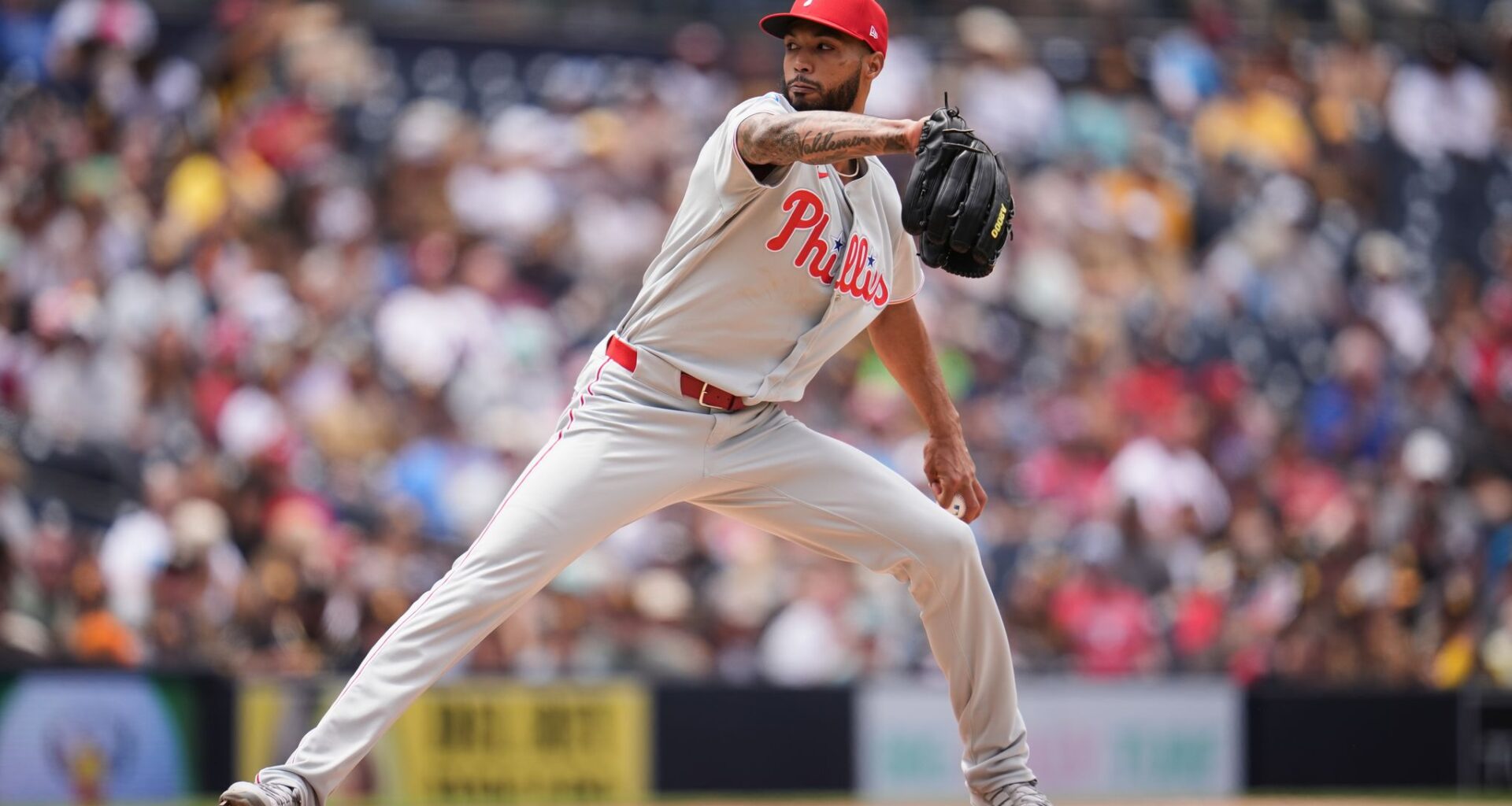 Phillies ace Sánchez closes in on Hershiser's MLB record with 44 2/3 straight shutout innings