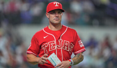 Rangers' Skip Schumaker begins month of reunions in St. Louis