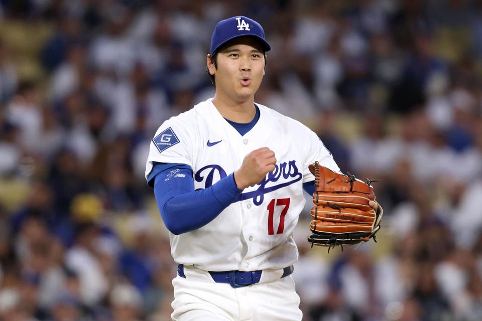 San Francisco Giants v Los Angeles Dodgers