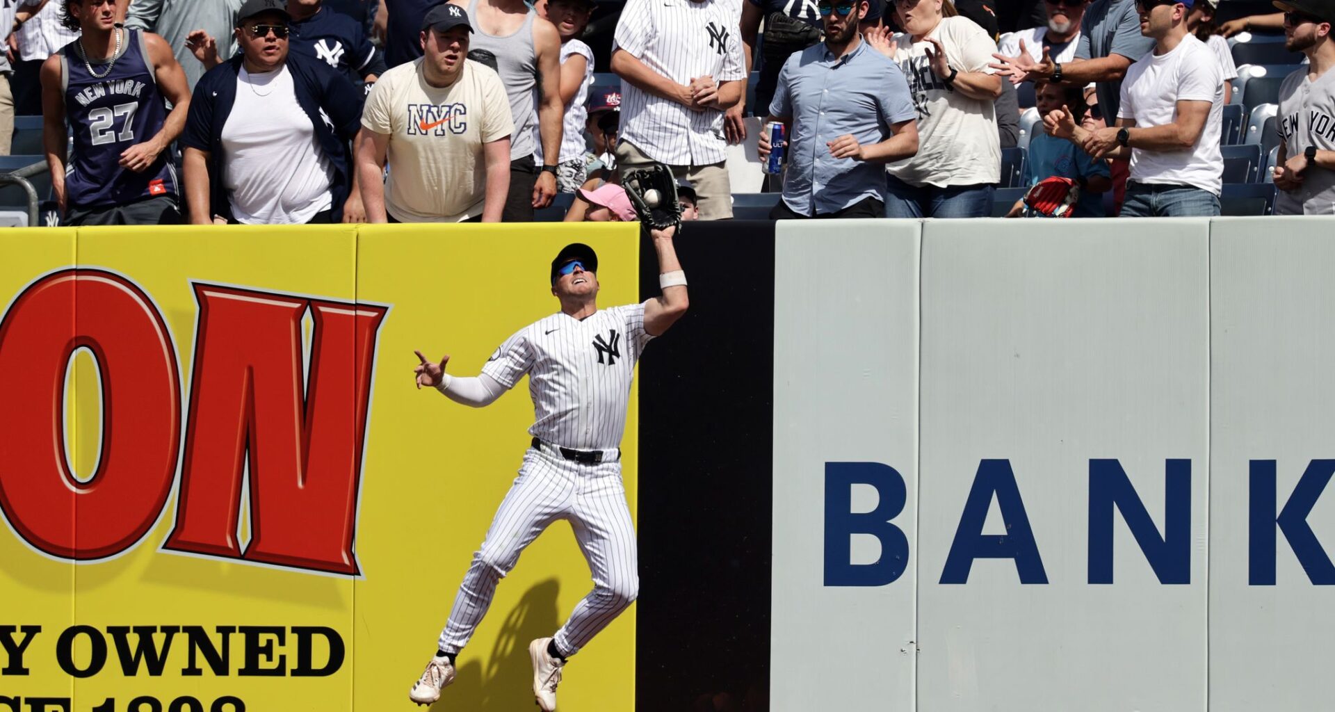 McMahon hits go-ahead RBI single in 7th as Yankees beat Guardians 2-1 to avoid 3-game sweep