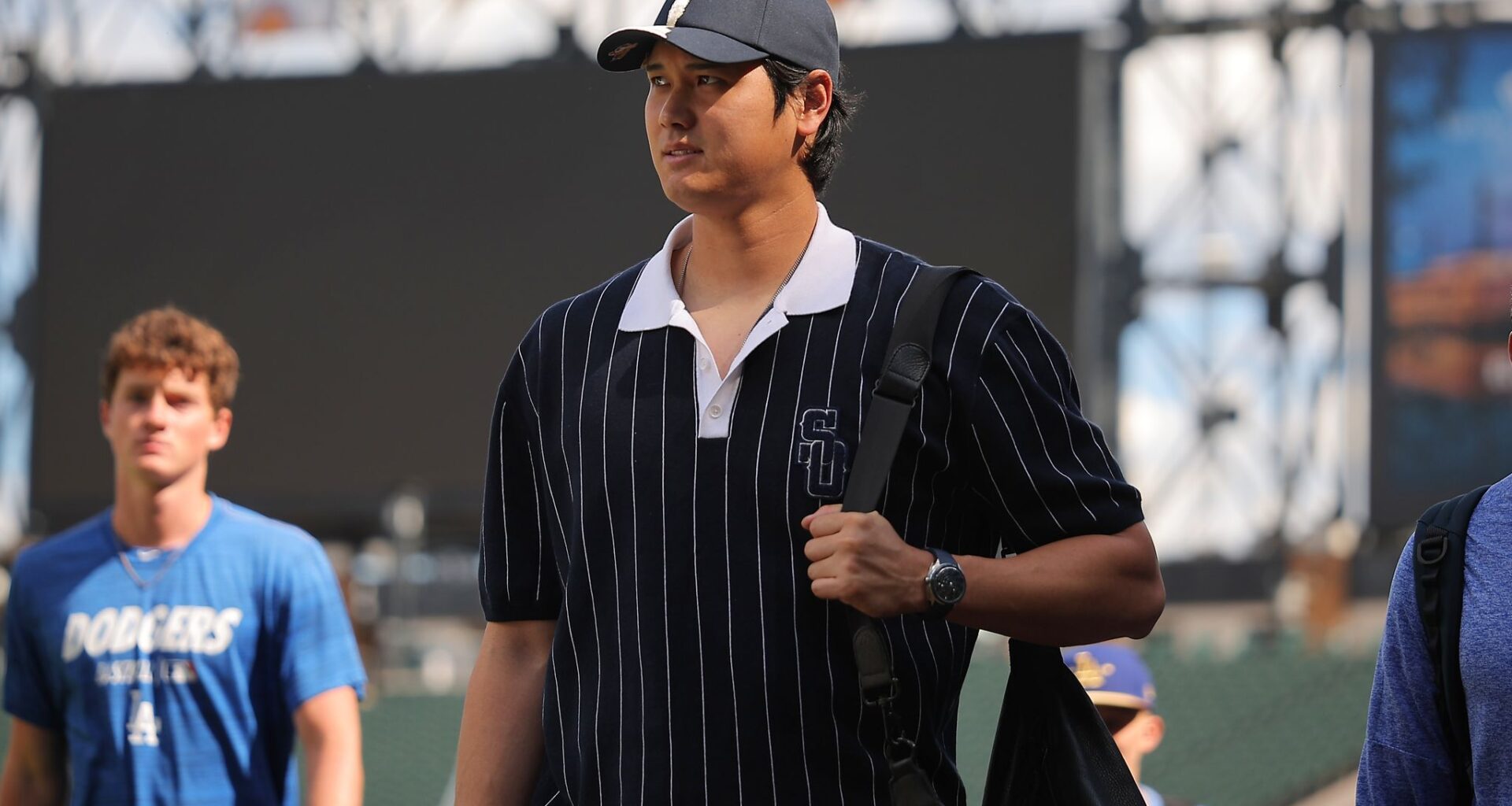 Dodgers star Shohei Ohtani misses series opener against White Sox because of knee soreness